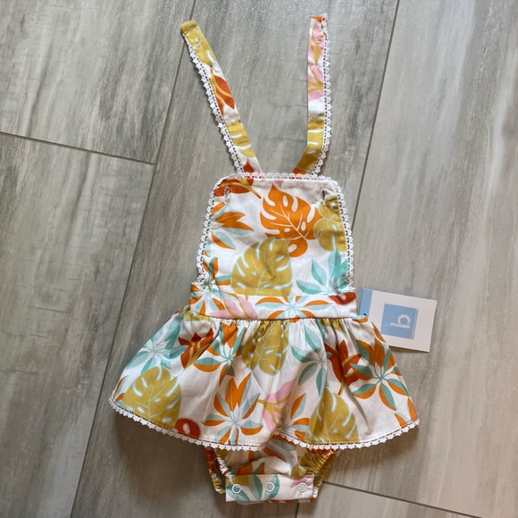 NWT Bella Bliss Tropical Print Crisscross Beezie Bubble Romper, size 6 months - Picture 6 of 11